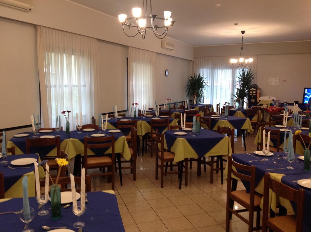 Hotel Laura Rimini Eksteriør billede