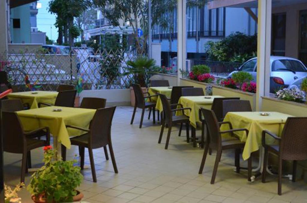 Hotel Laura Rimini Eksteriør billede
