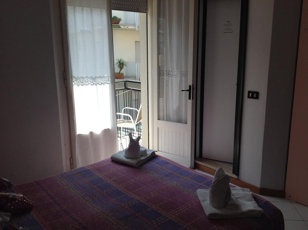Hotel Laura Rimini Eksteriør billede